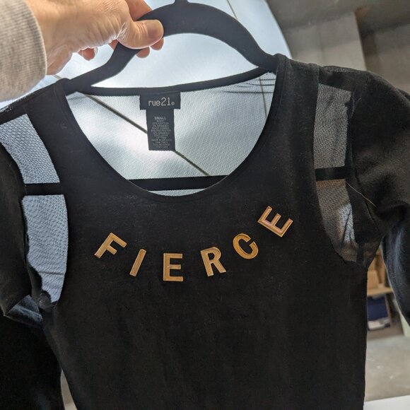 Rue21 Size Small Black Cropped Graphic Top With Sheer Back - Picture 10 of 10